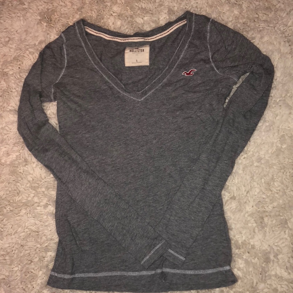 Long sleeved v neck